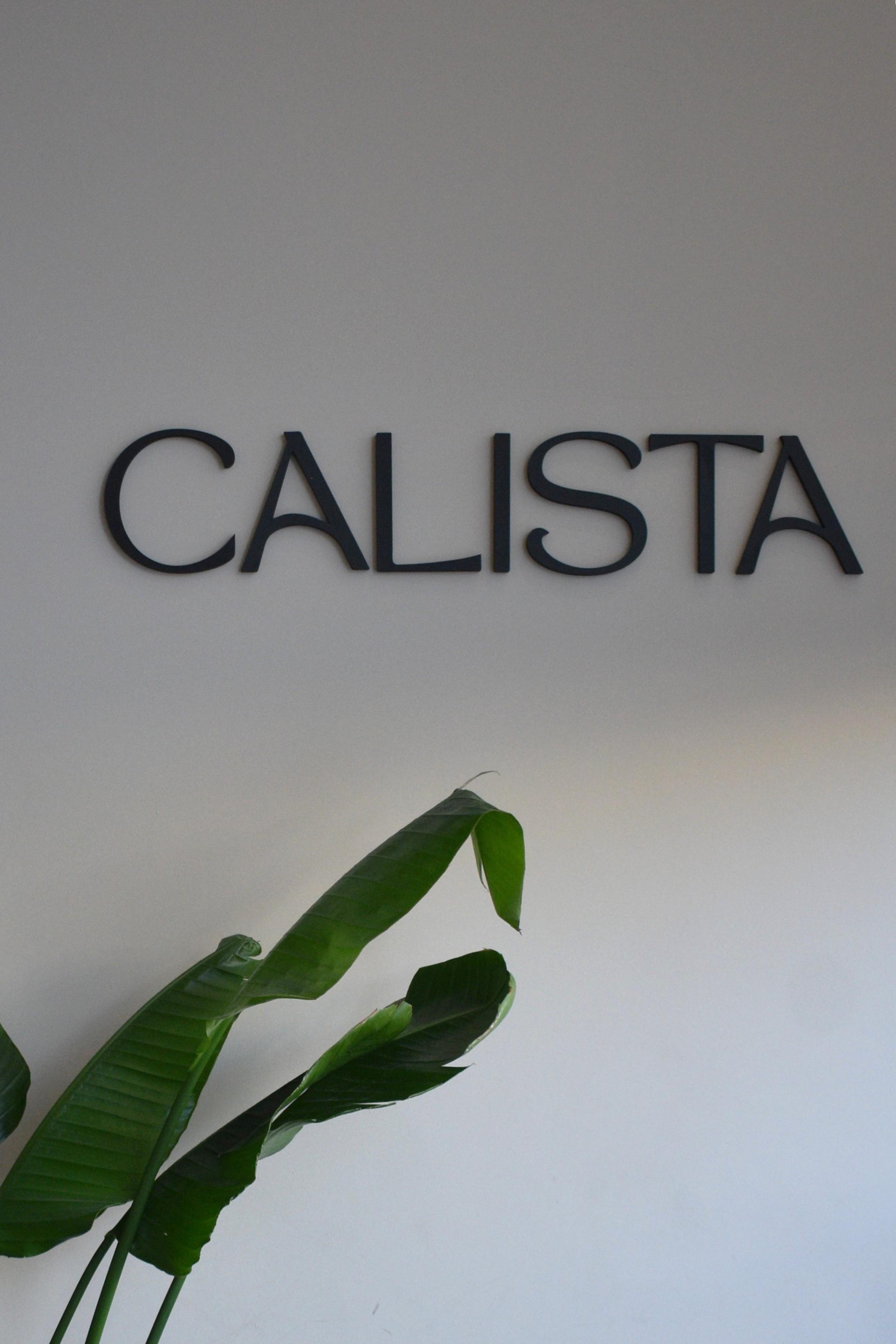 Επιγραφή CALISTA στον χώρο